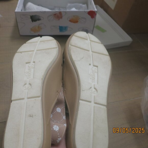 Slingers - Picture 3 of 3